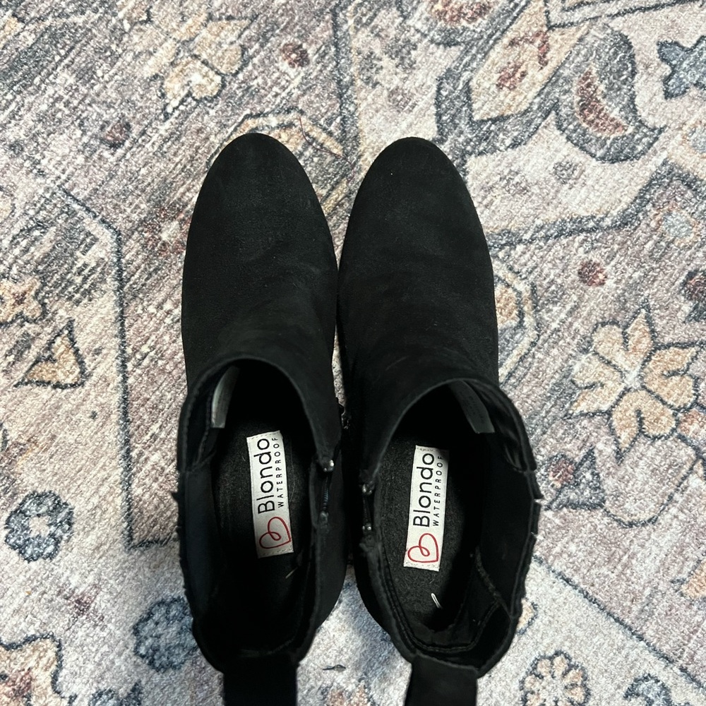 Blondo Waterproof Suede Black Ankle Boots